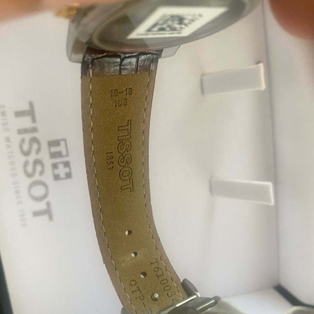 Watch - Picture 3 of 16